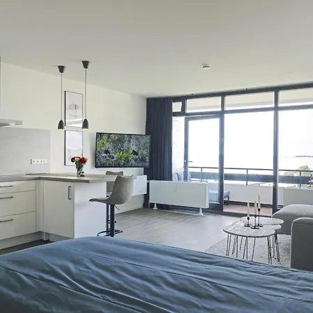 Lägenhet Traumhaftes Strand-apartment Mit Meerblick *