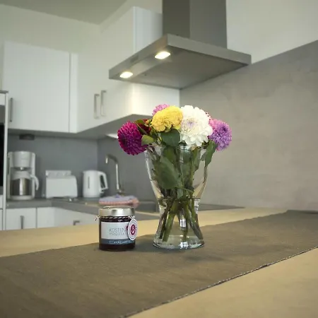 Traumhaftes Strand-apartment Mit Meerblick