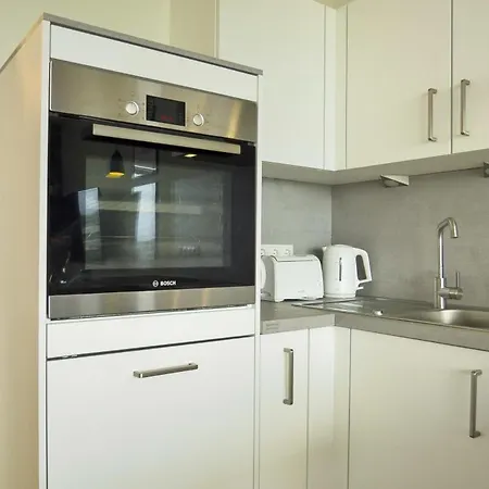 Traumhaftes Strand-apartment Mit Meerblick 公寓