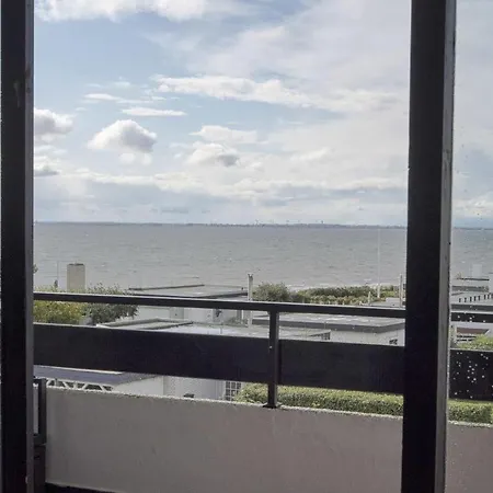 Lägenhet Traumhaftes Strand-apartment Mit Meerblick